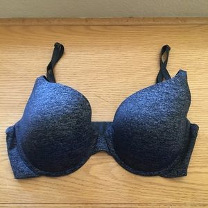 Victoria’s Secret bra 36D